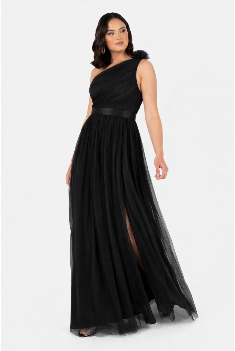 La Qayara Black One-Shoulder Georgette Maxi Dress with Soft Net Overlay