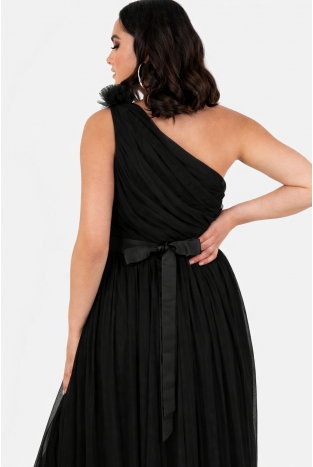 La Qayara Black One-Shoulder Georgette Maxi Dress with Soft Net Overlay